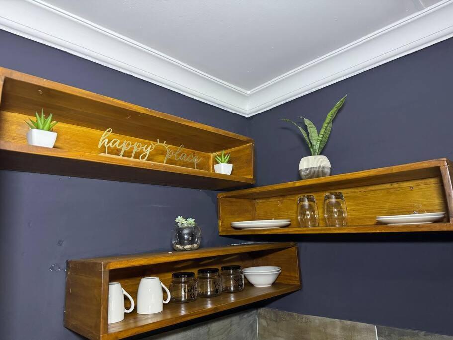 Spacious Stay-In 2Bedroom Apartment Kempton Park Exterior foto
