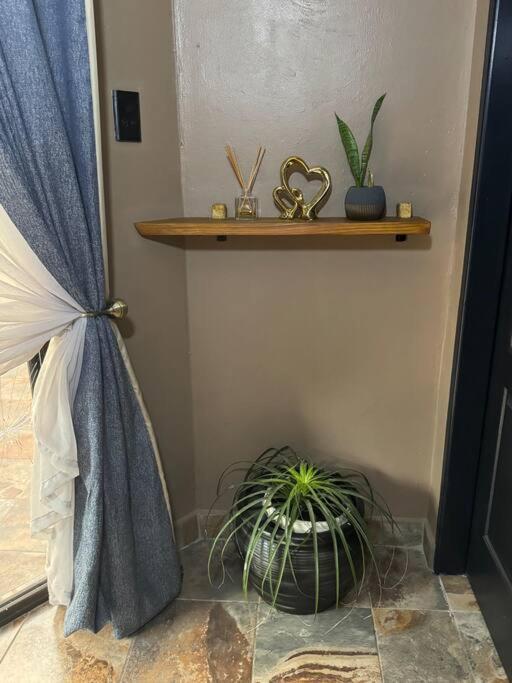 Spacious Stay-In 2Bedroom Apartment Kempton Park Exterior foto